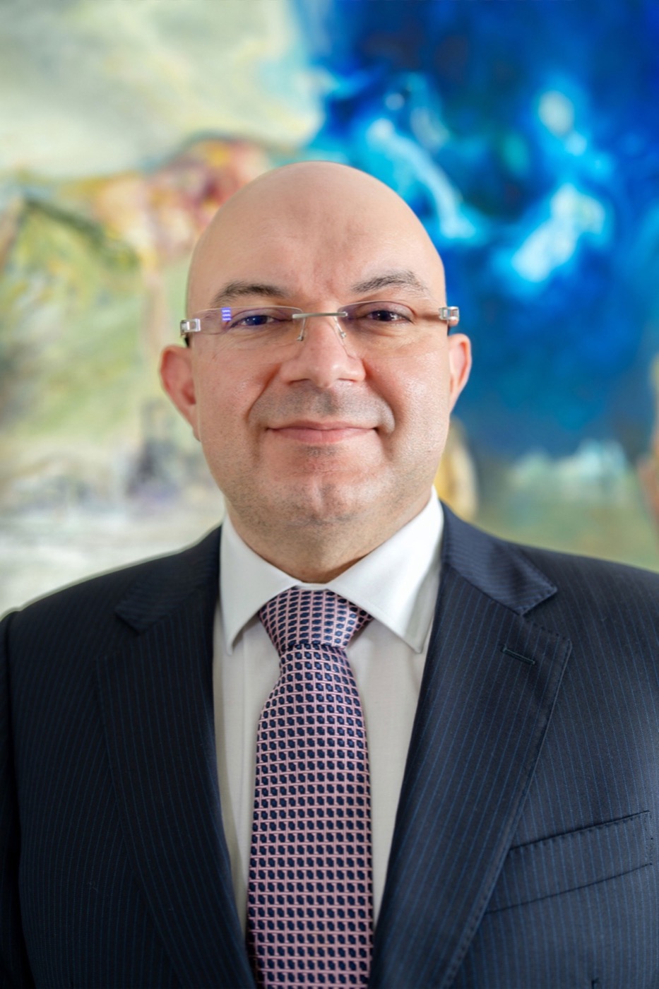 Dr Nav Sedaghati